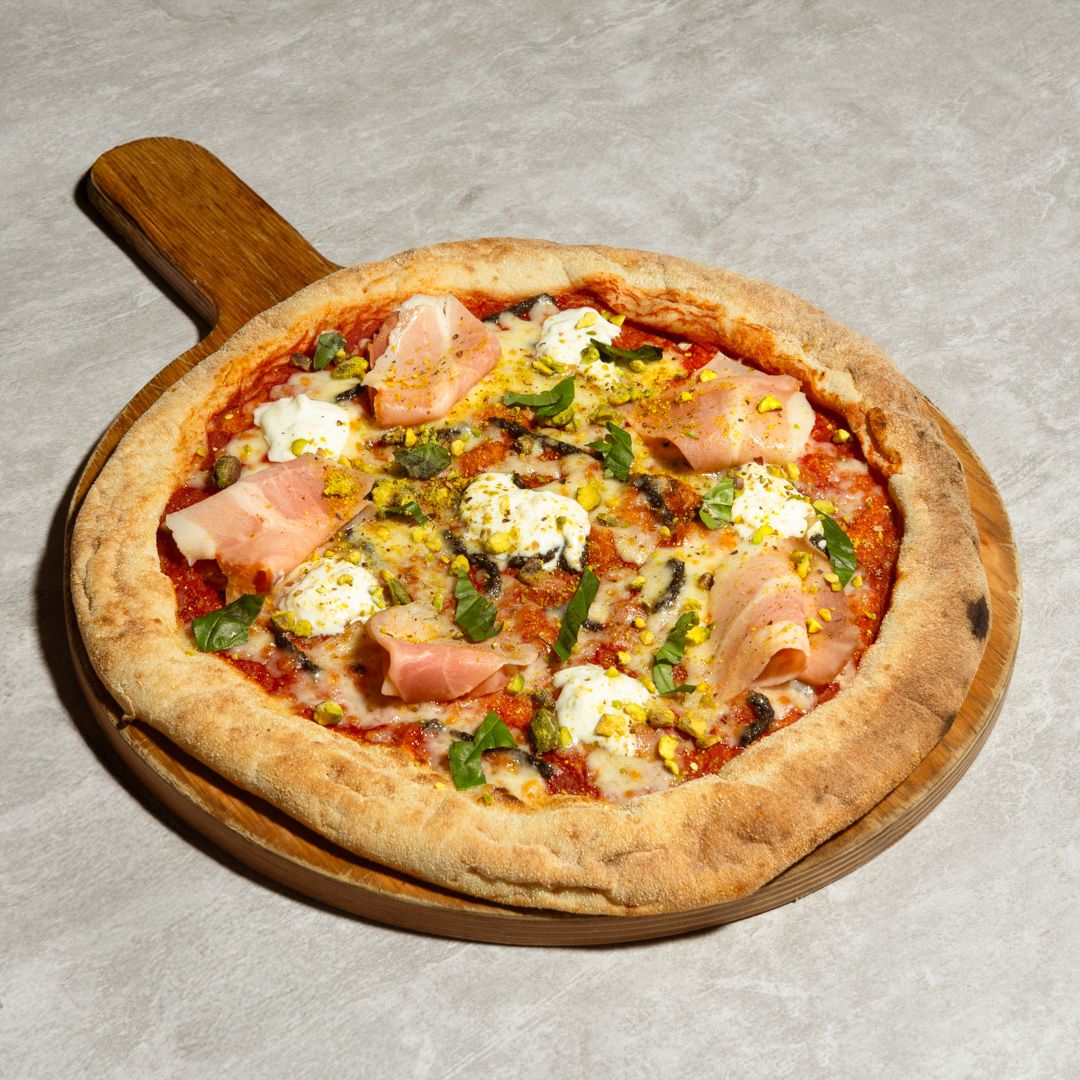 Lacón & Puglia Burrata Pizza