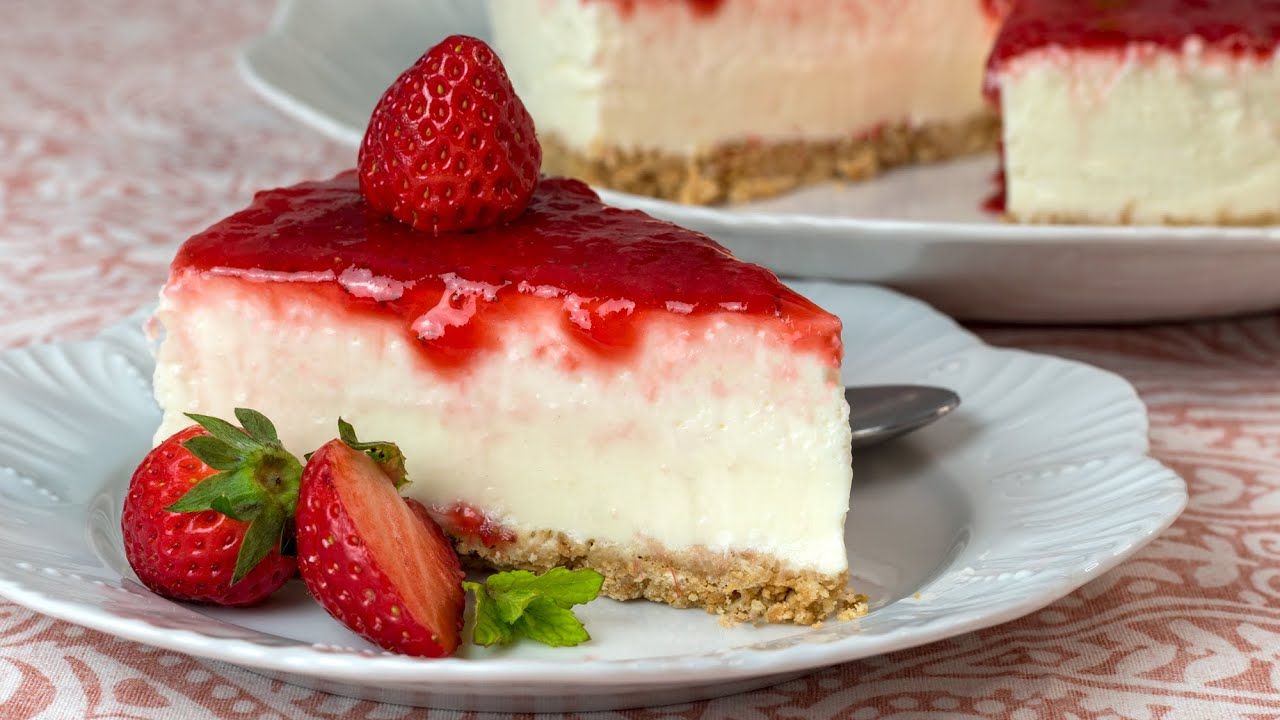 TARTA DE QUESO Y FRESAS