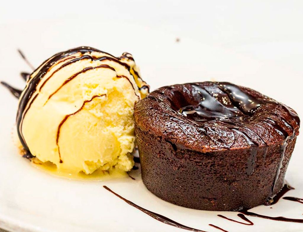 COULANT DE CHOCOLATE BELGA CON HELADO